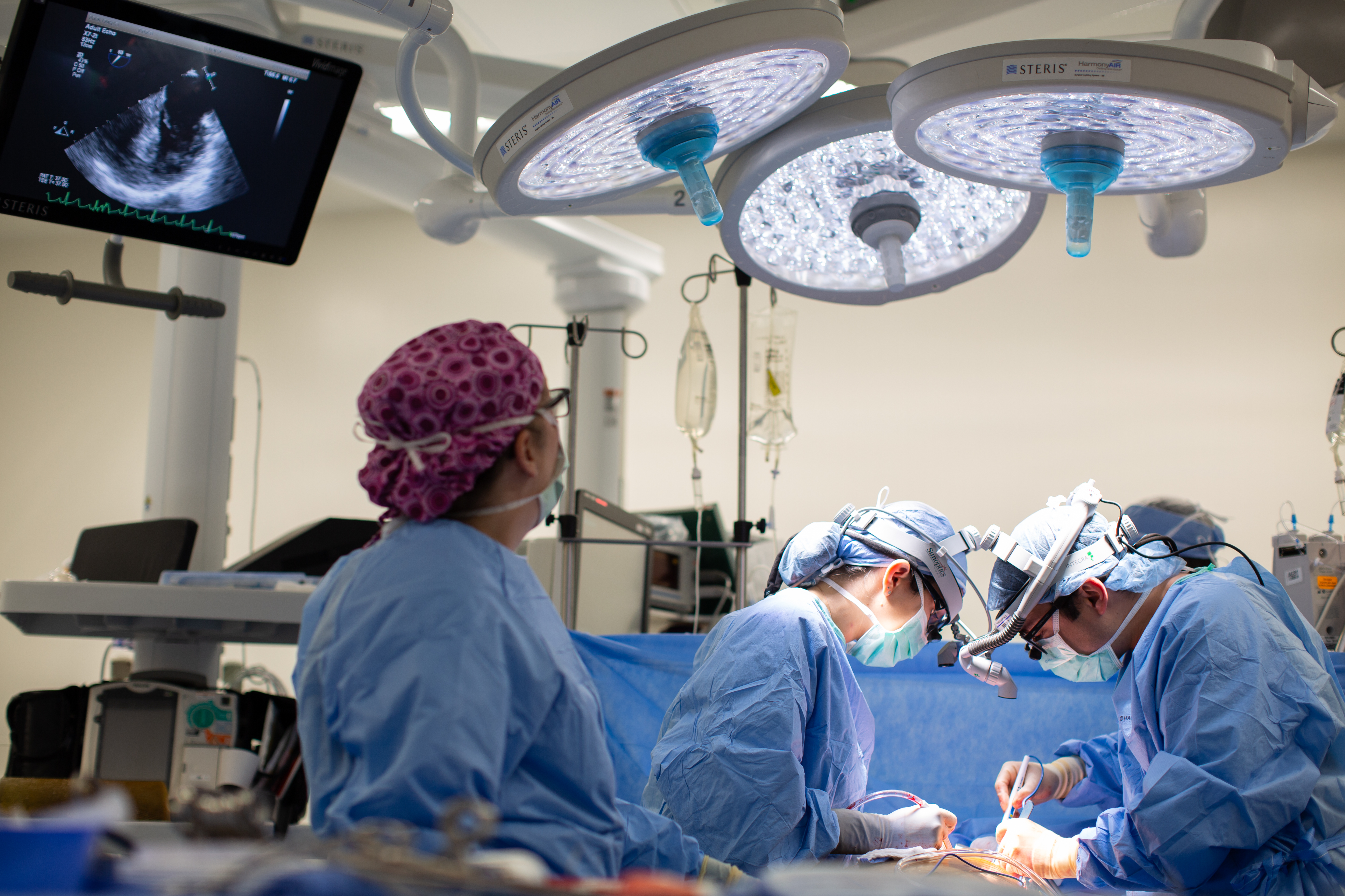 UF Health surgeons perform historic double-lung transplant on COVID-19 survivor | UF Health, University of Florida Health