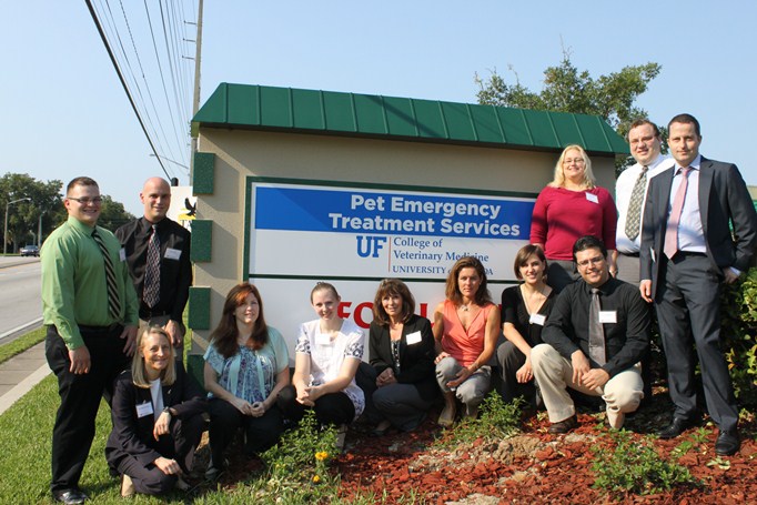 Pictured are the UF veterinarians and staff who are working at the new UF Pet Emergency Treatment Services after-hours emergency clinic. (Photo by Sarah Carey)